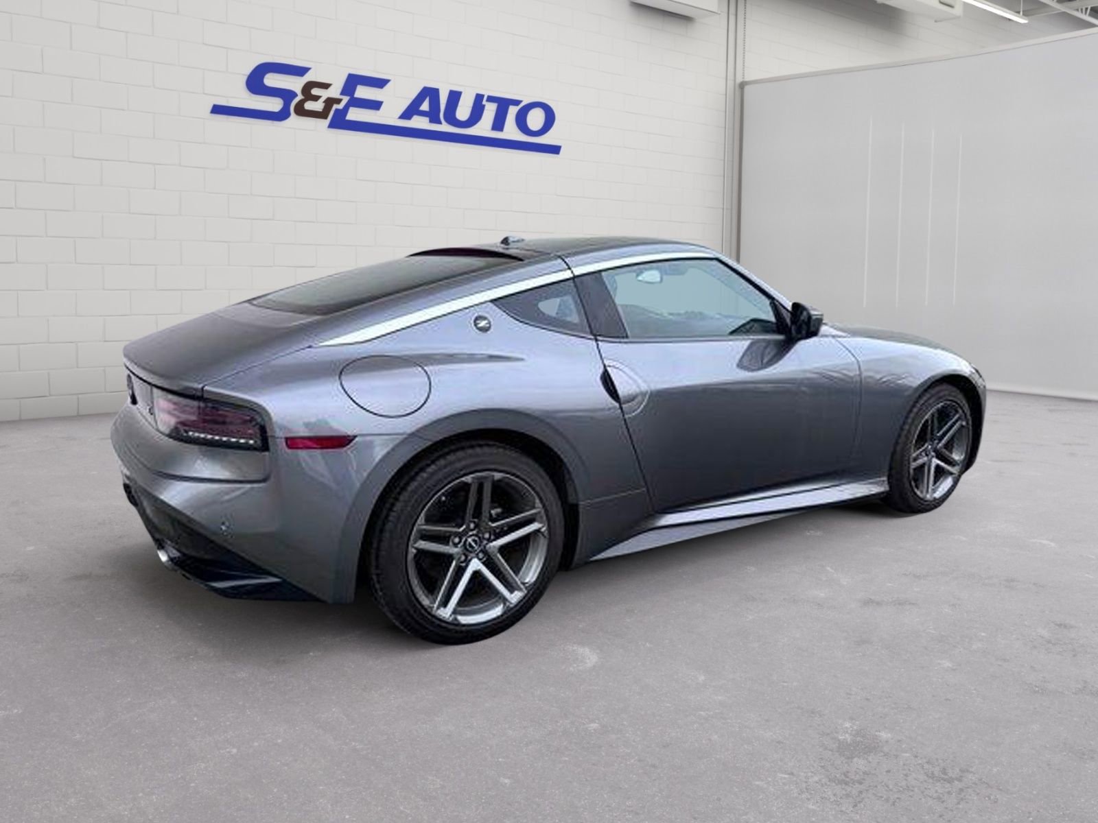 Used 2024 Nissan Z Sport RWD image 4