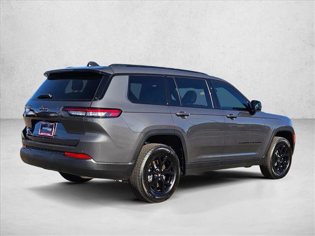 New 2025 Jeep Grand Cherokee L Altitude image 2