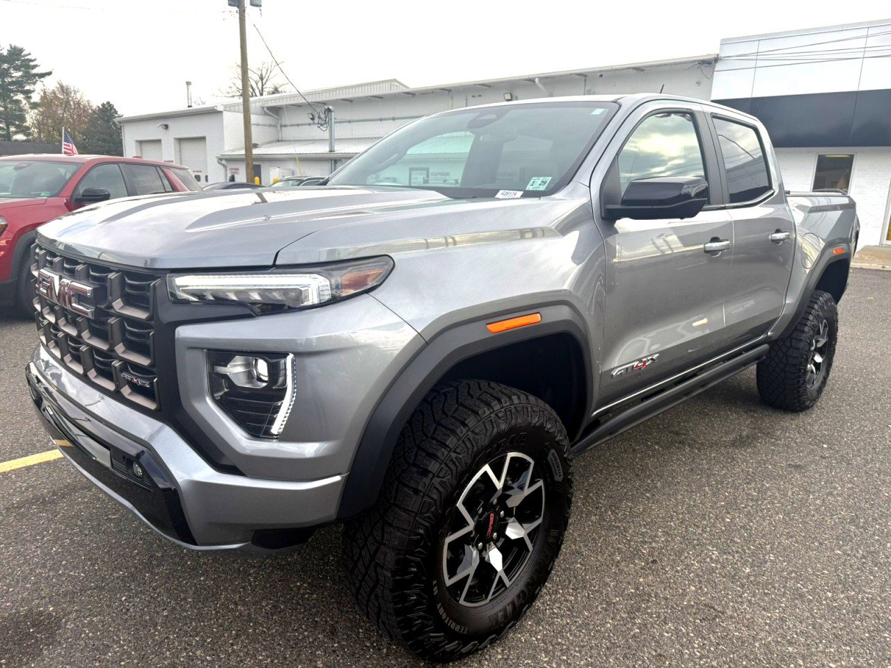 Used 2023 GMC Canyon AT4X image 3