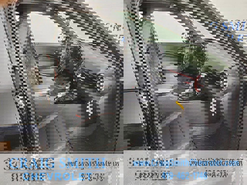 New 2026 Chevrolet Trax RS w/ Sunroof Package image 36