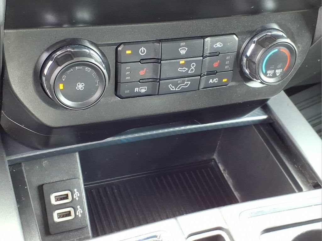 Used 2019 Ford F150 XLT w/ Equipment Group 302A Luxury AWD/4WD image 11