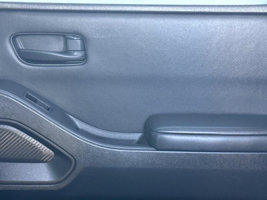 Used 2023 Nissan Frontier S w/ Technology Package image 15