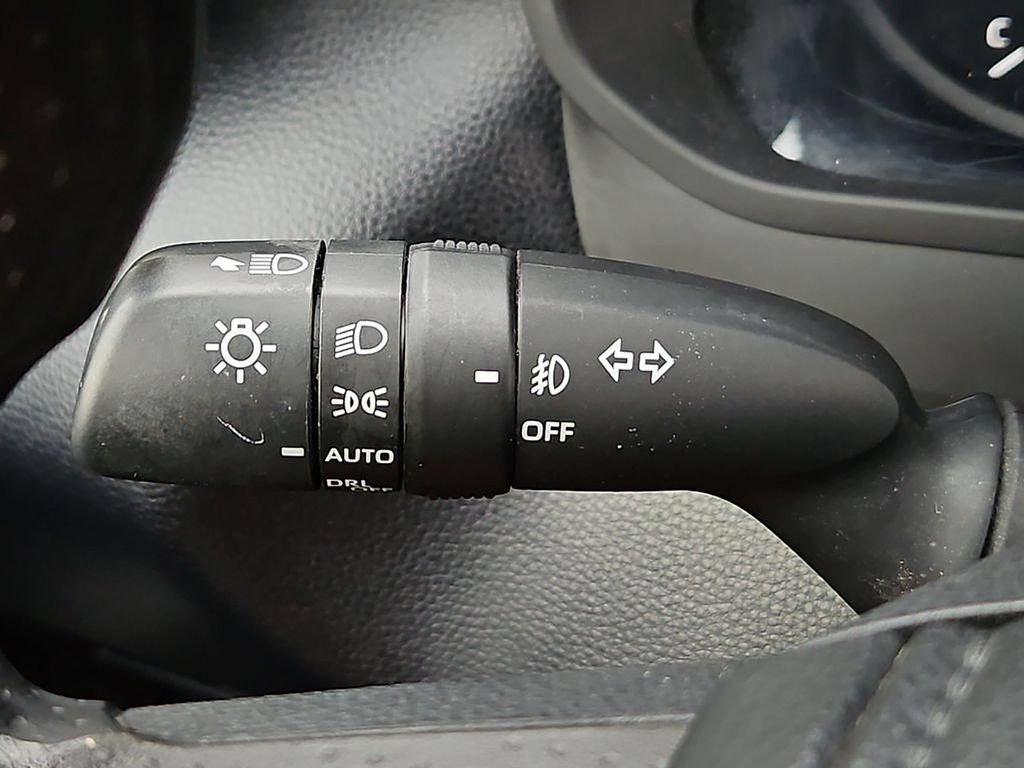 Used 2022 Toyota Tundra SR5 AWD/4WD image 24
