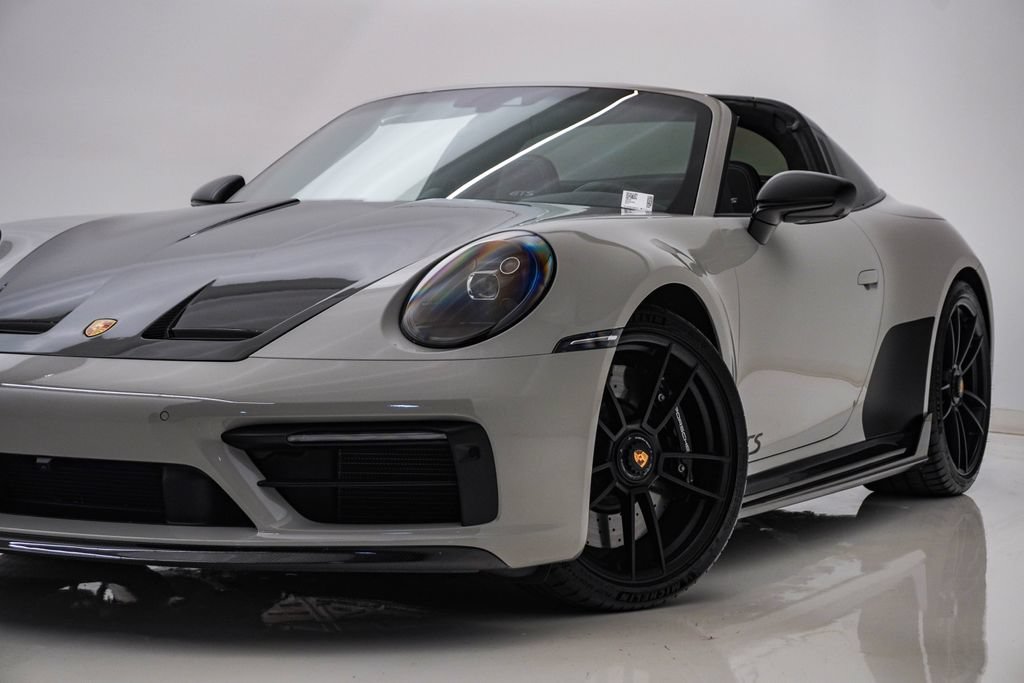 Used 2023 Porsche 911 Targa 4 GTS AWD/4WD image 2