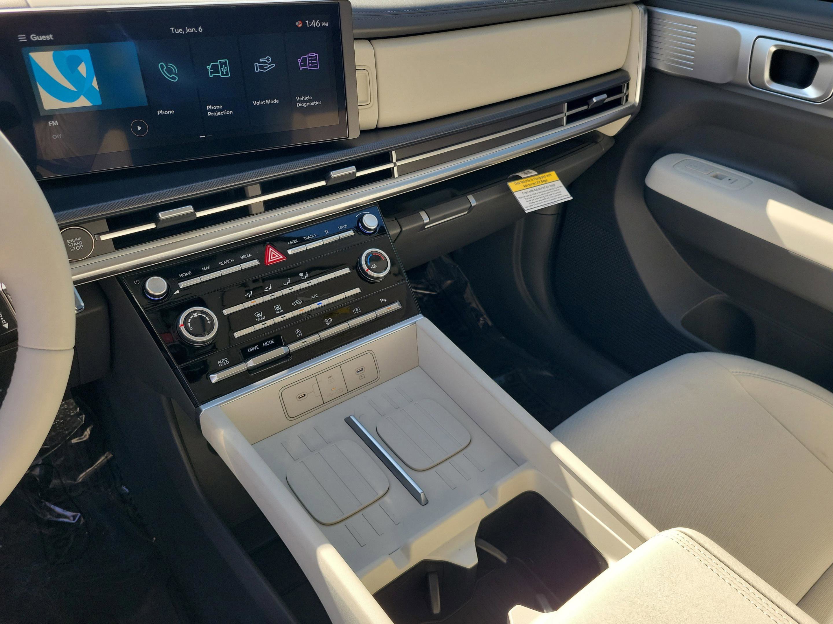 New 2026 Hyundai Santa Fe SE image 32