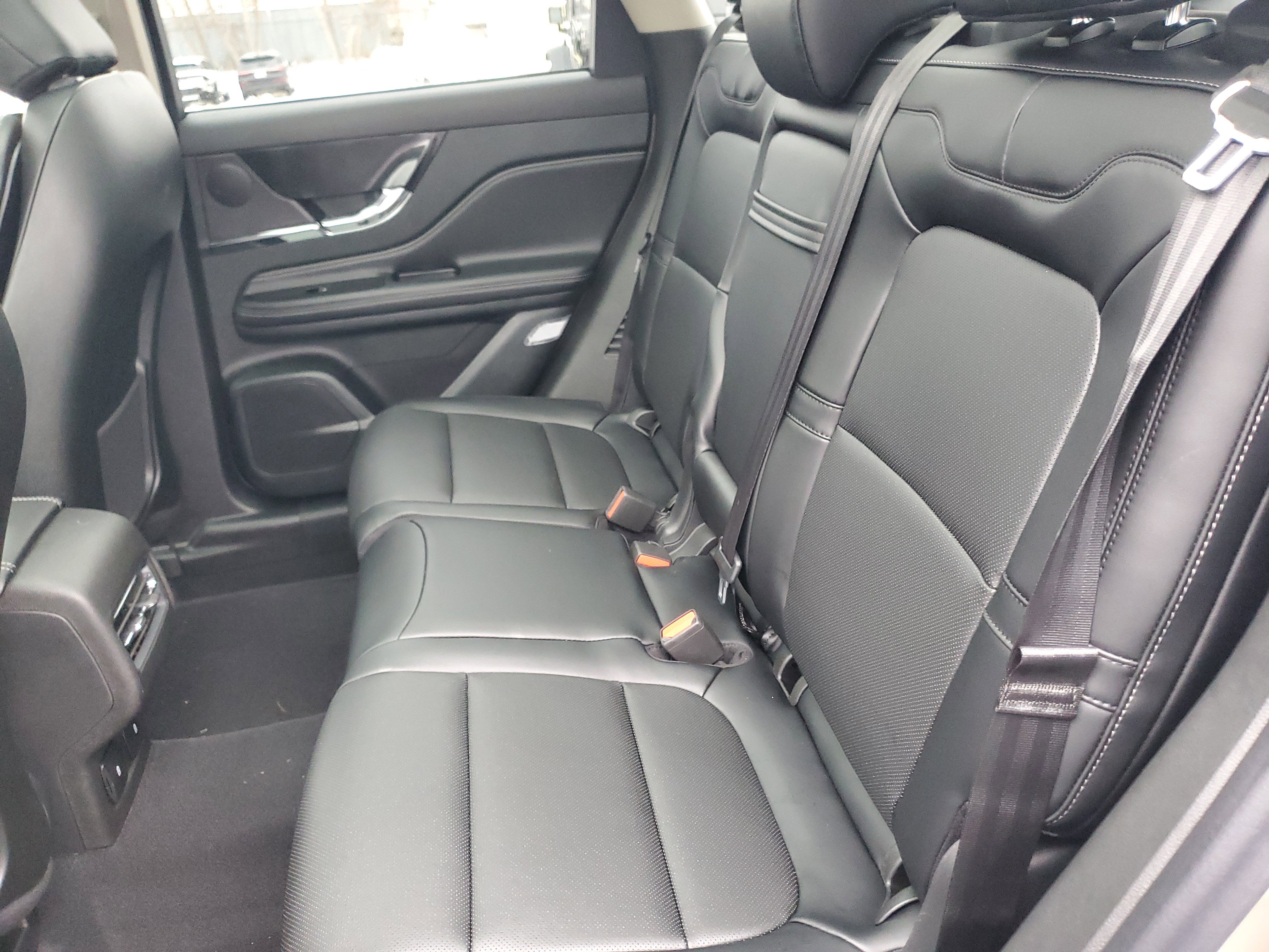 New 2026 Lincoln Corsair Premiere image 28