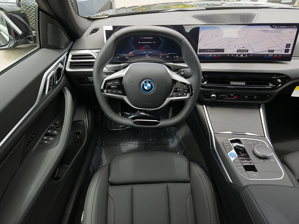 New 2026 BMW i4 eDrive40 w/ Parking Assistance Package RWD image 16