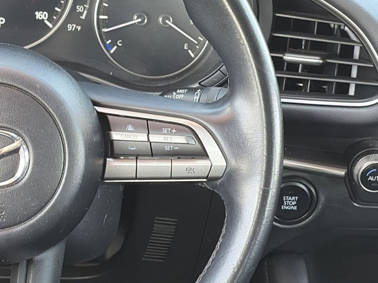 Used 2022 MAZDA MAZDA3 s FWD image 23