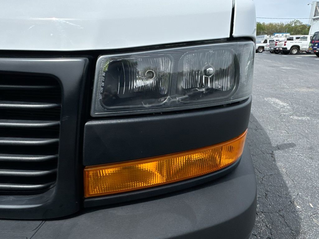 Used 2024 GMC Savana 2500 image 10