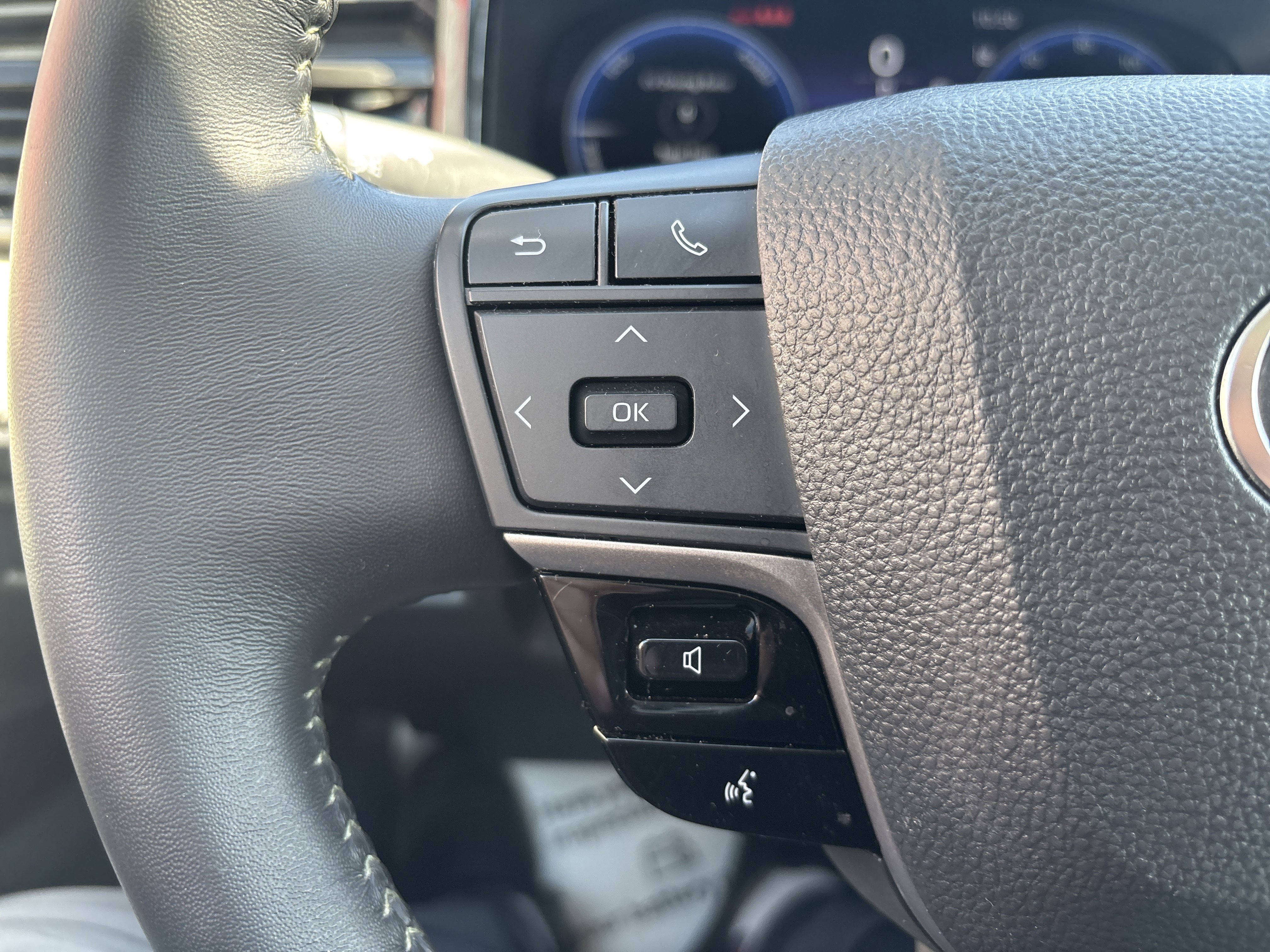 Certified 2025 Toyota Camry XLE AWD/4WD image 19