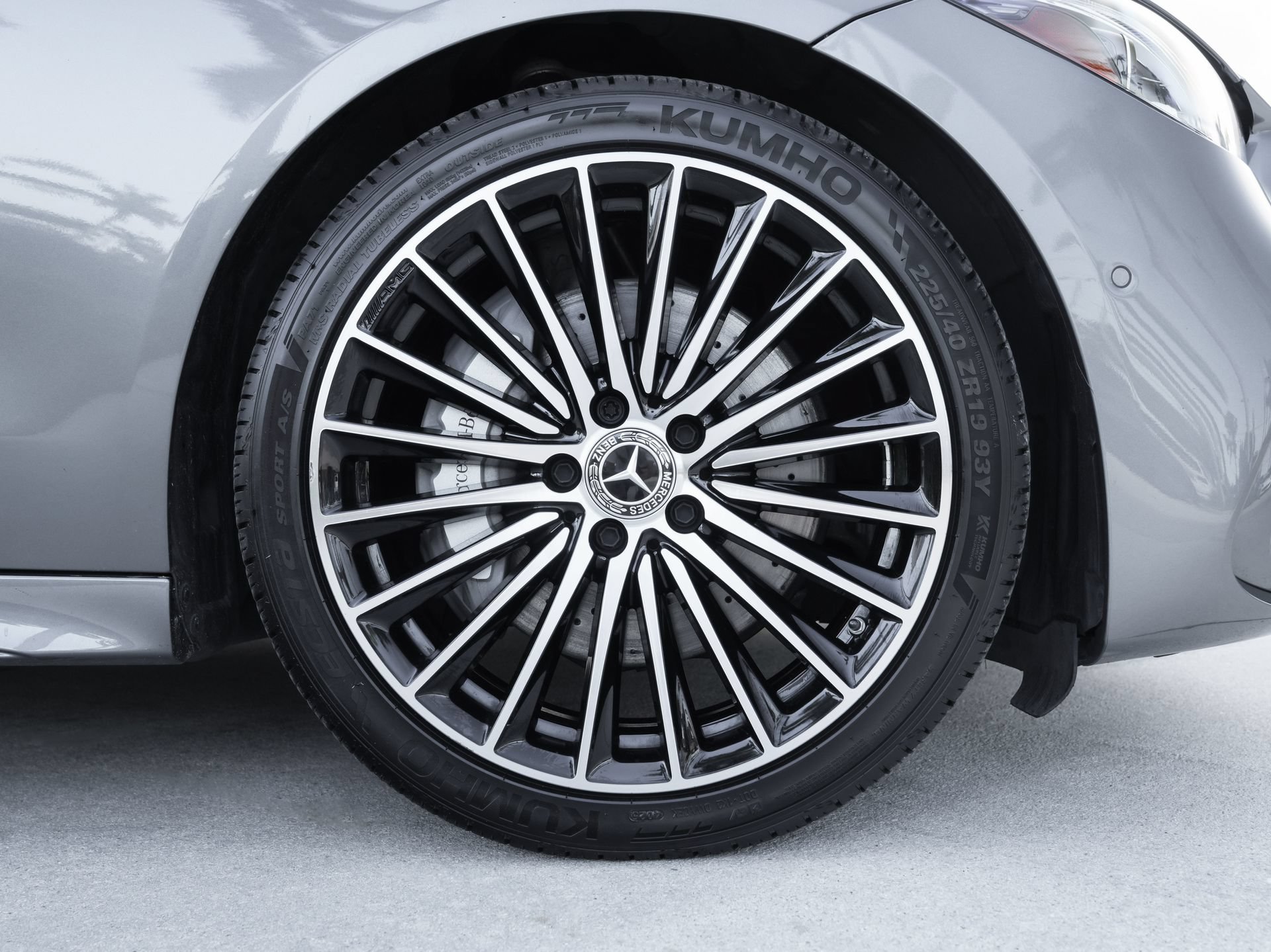 Used 2024 Mercedes-Benz C 300 Sedan image 27