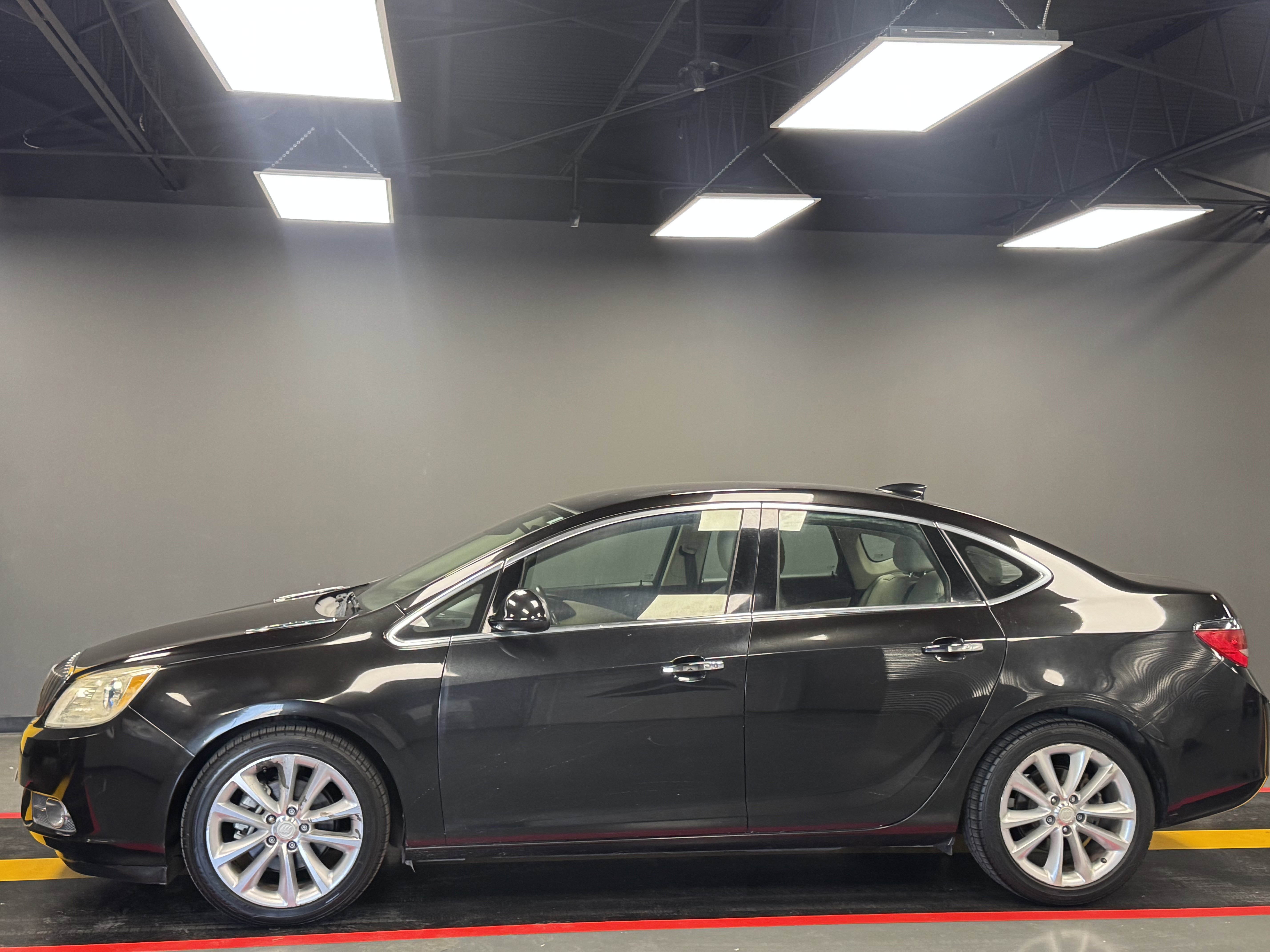 Used 2015 Buick Verano Leather image 3