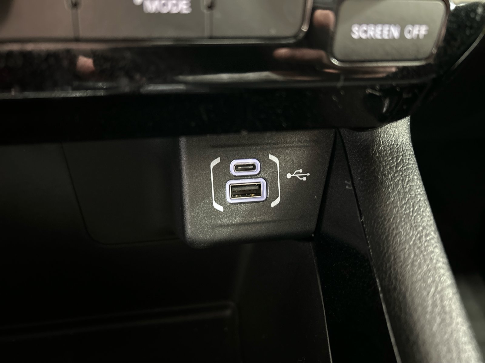 New 2026 Jeep Compass Latitude AWD/4WD image 31