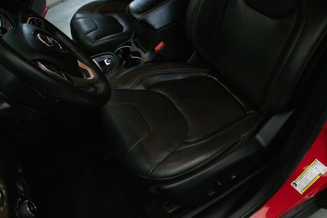 Used 2018 Jeep Cherokee Limited w/ High Altitude Package image 26