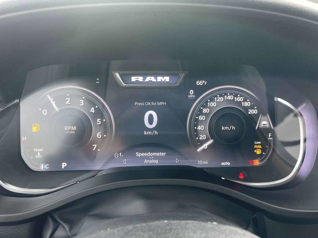 New 2026 RAM 1500 Big Horn AWD/4WD image 28