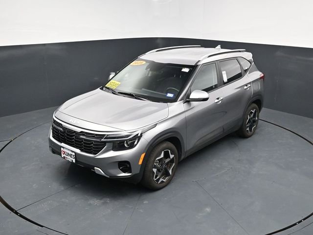 Used 2025 Kia Seltos S FWD image 39