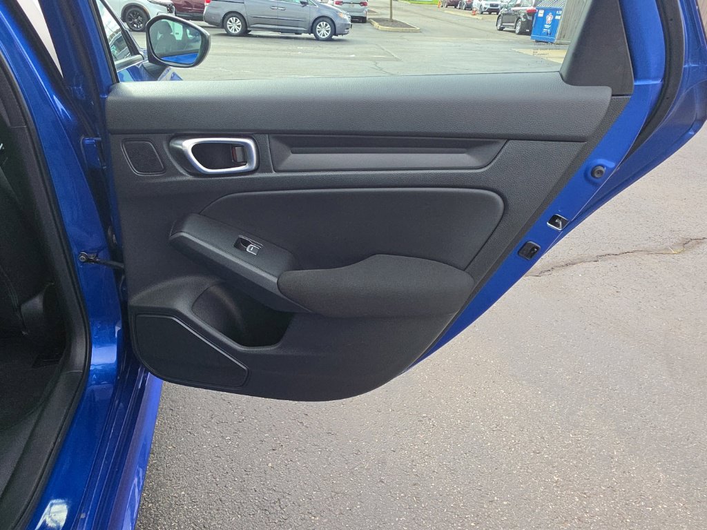Used 2023 Honda Civic Sport image 29