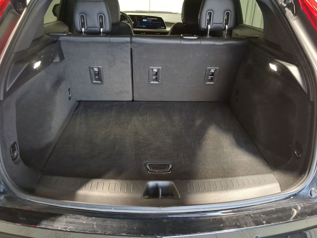 Used 2024 Cadillac XT4 Luxury w/ Cold Weather Package image 45