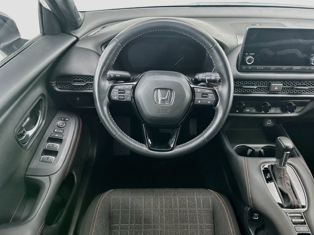 Used 2023 Honda HR-V Sport image 10