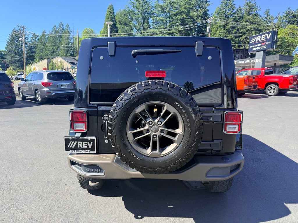 Used 2016 Jeep Wrangler Unlimited Sahara AWD/4WD image 4