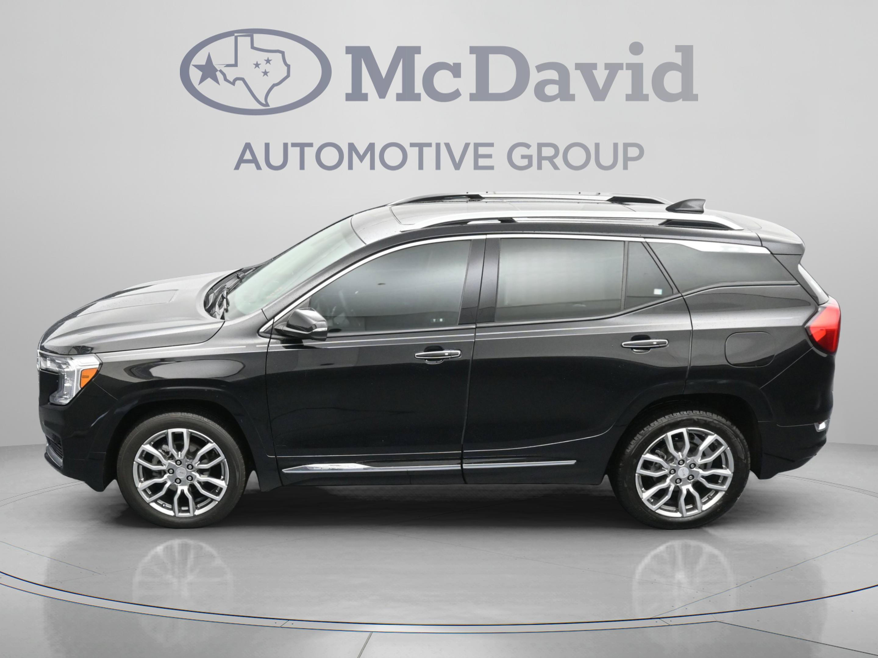 Used 2022 GMC Terrain Denali w/ LPO, Cargo Package AWD/4WD image 39