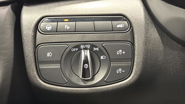 Used 2025 INFINITI QX55 Essential w/ Accent Package AWD/4WD image 31