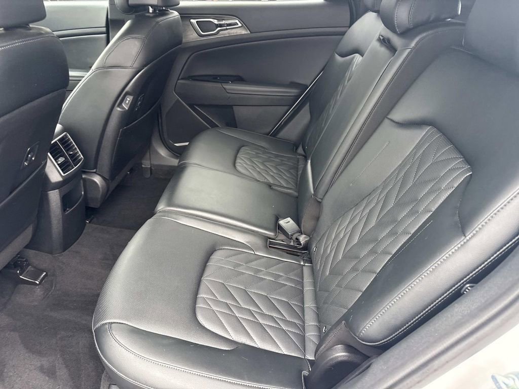 Used 2023 Kia Sportage X-Line w/ X-Line Premium Package image 16