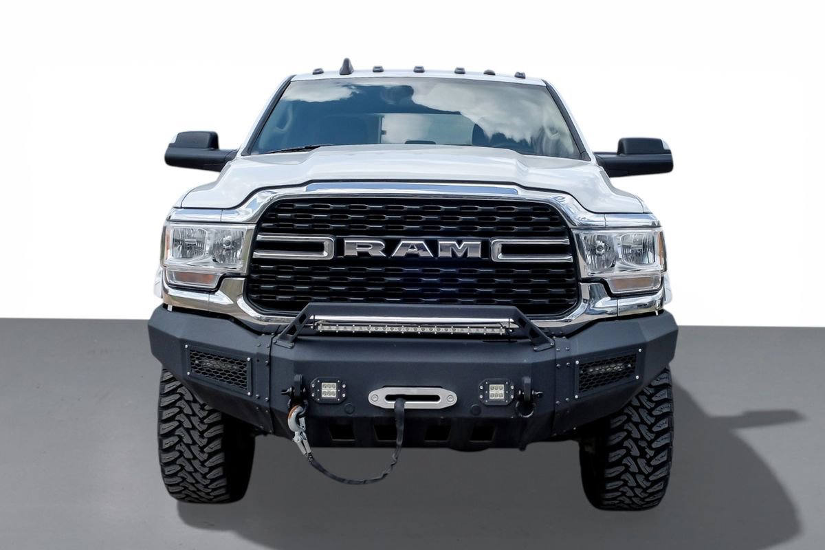 Used 2022 RAM 3500 Big Horn image 3