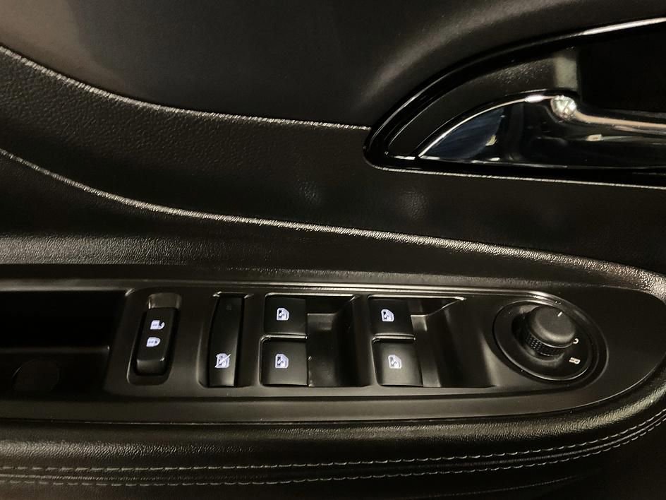 Used 2019 Buick Encore Preferred image 30