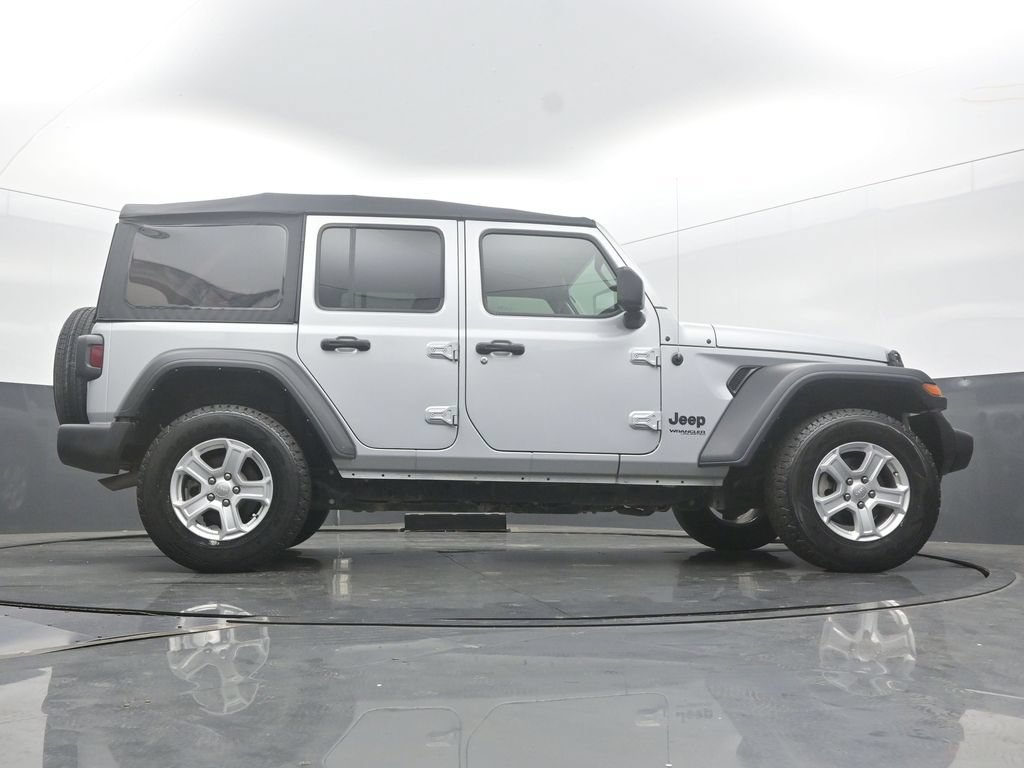 Used 2022 Jeep Wrangler Unlimited Sport AWD/4WD image 55