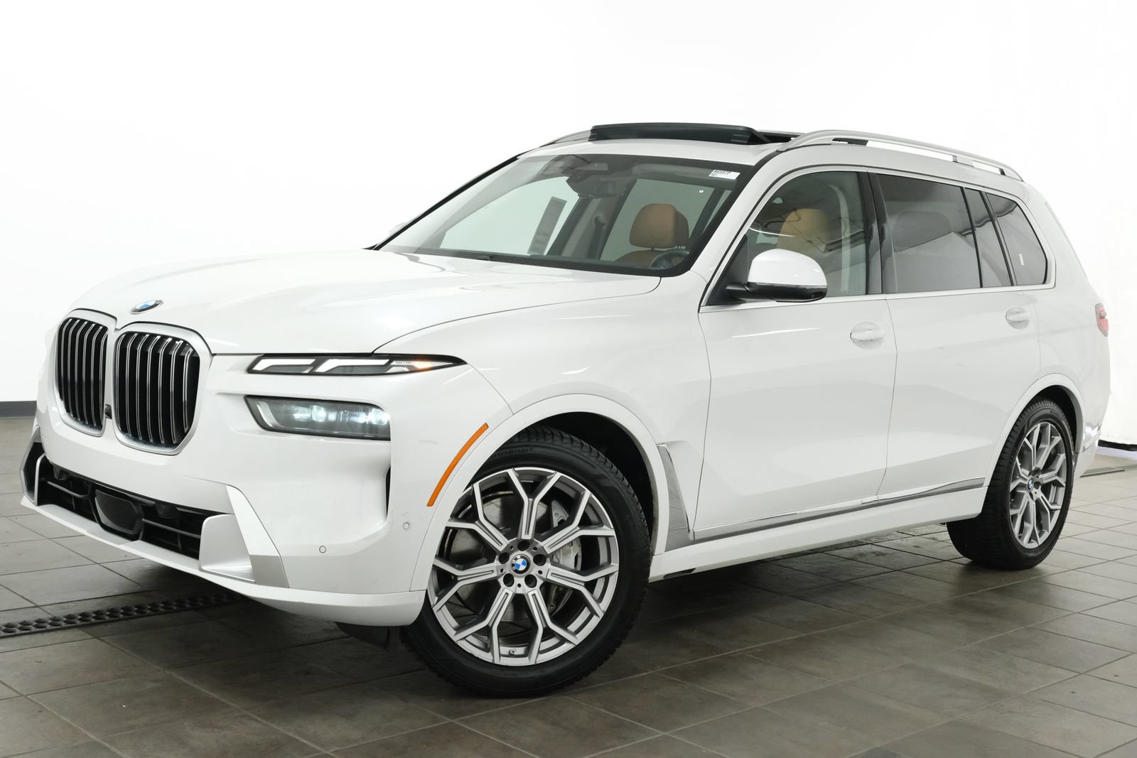 Used 2024 BMW X7 xDrive40i w/ Premium Package
