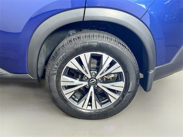 Used 2023 Nissan Rogue SV image 27