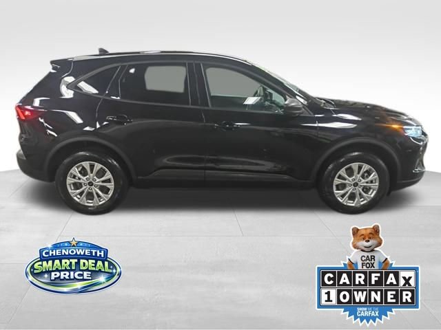 Used 2025 Ford Escape Active AWD/4WD image 4