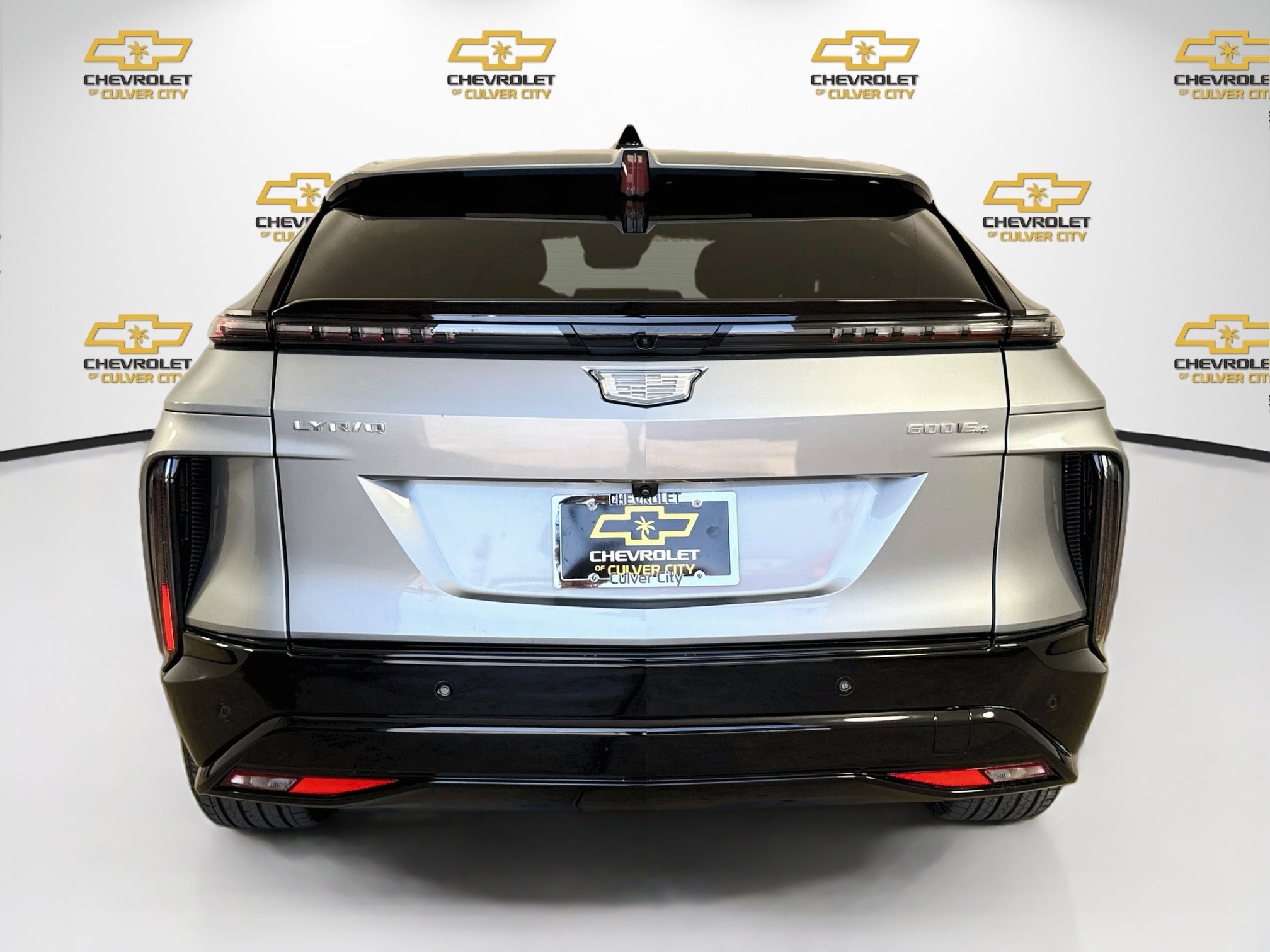 Used 2024 Cadillac Lyriq Sport AWD/4WD image 7
