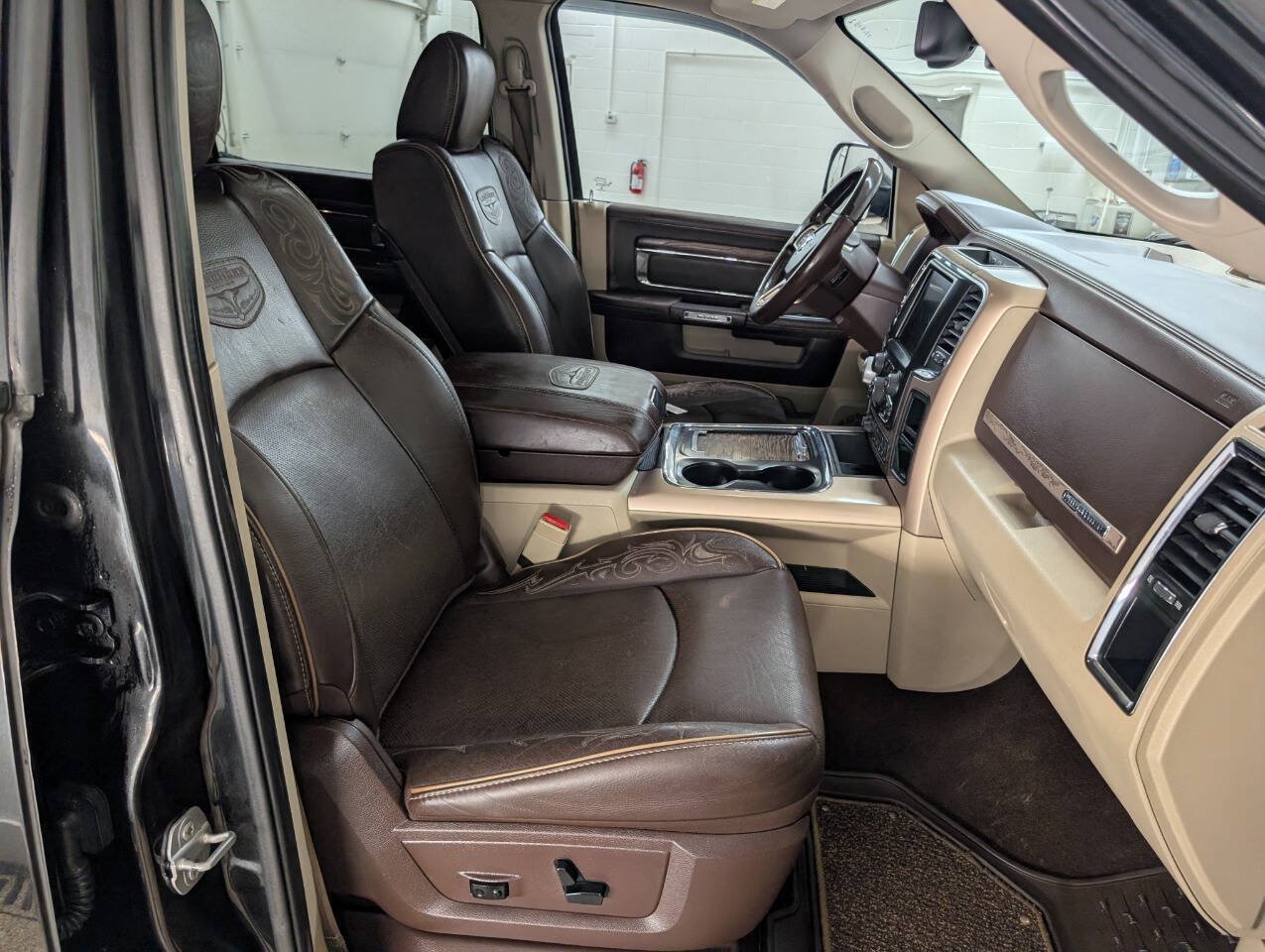 Used 2015 RAM 1500 Laramie Longhorn AWD/4WD image 19