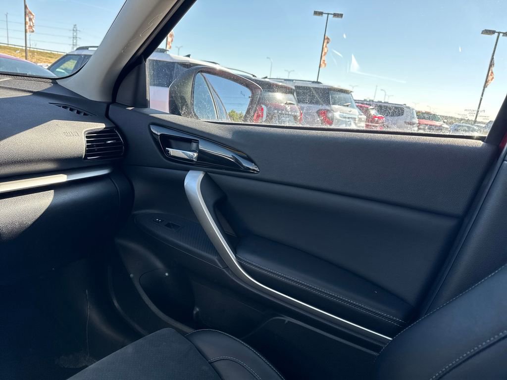 Used 2024 Mitsubishi Eclipse Cross SE AWD/4WD image 38