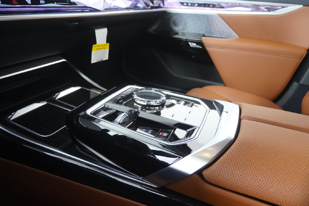 New 2026 BMW 740i w/ Executive Package RWD image 22