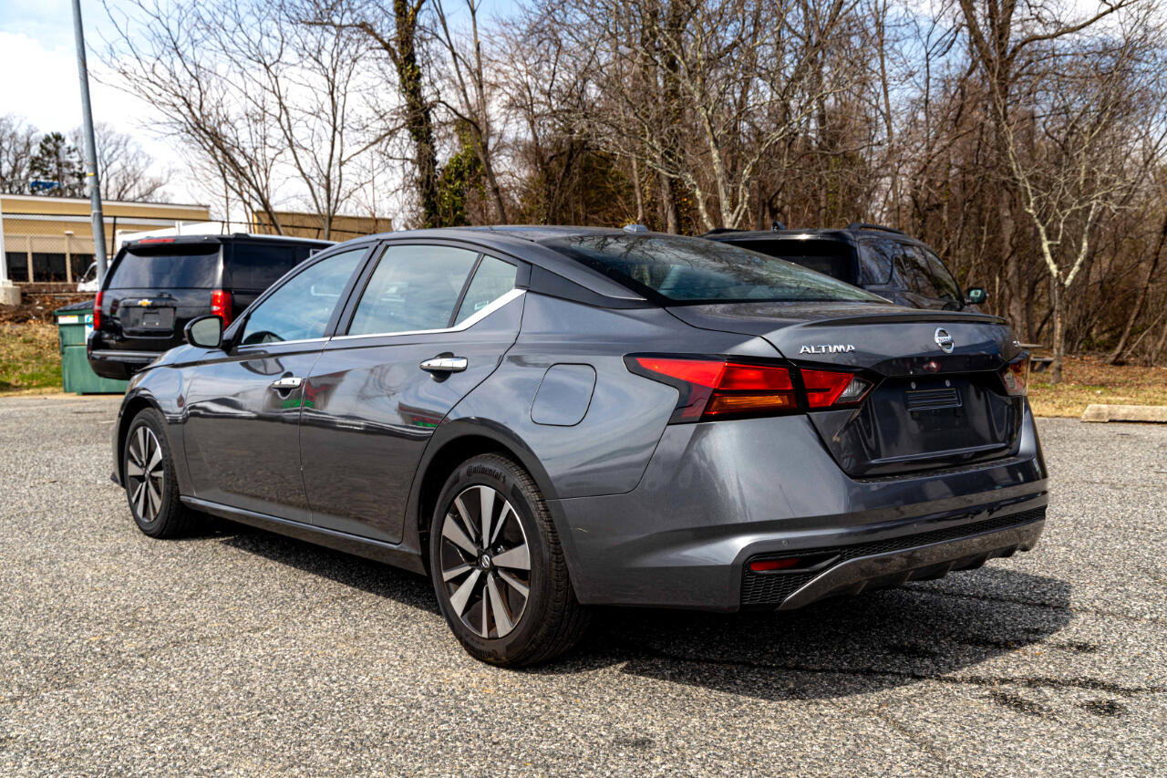 Used 2022 Nissan Altima 2.5 SV image 4