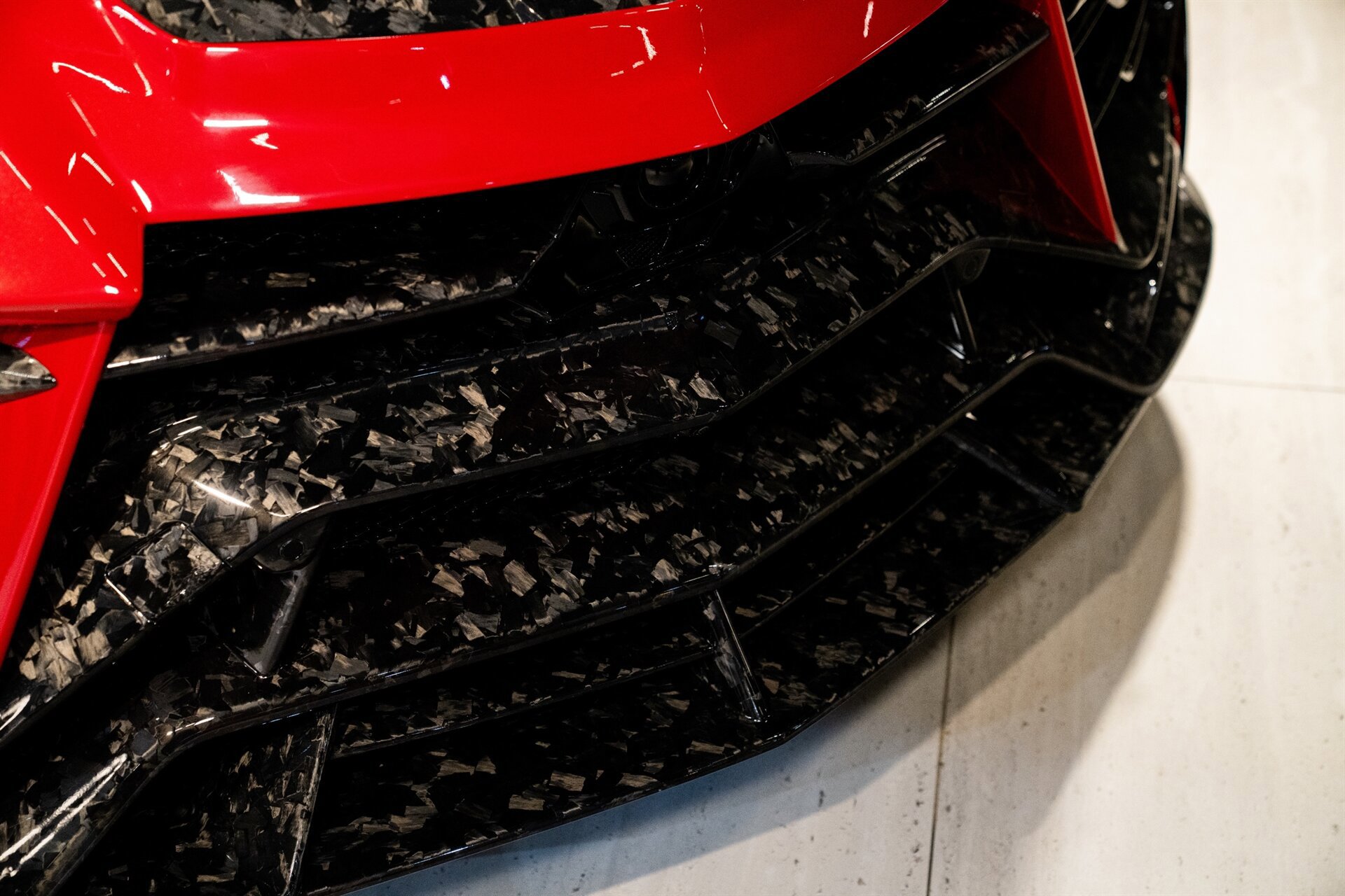 Used 2023 Lamborghini Urus Performante AWD/4WD image 7