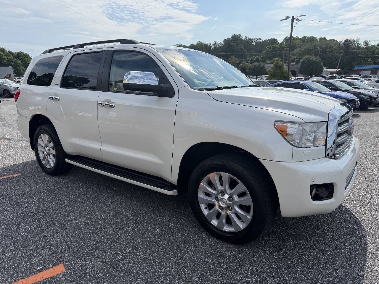Used 2014 Toyota Sequoia Platinum AWD/4WD image 5