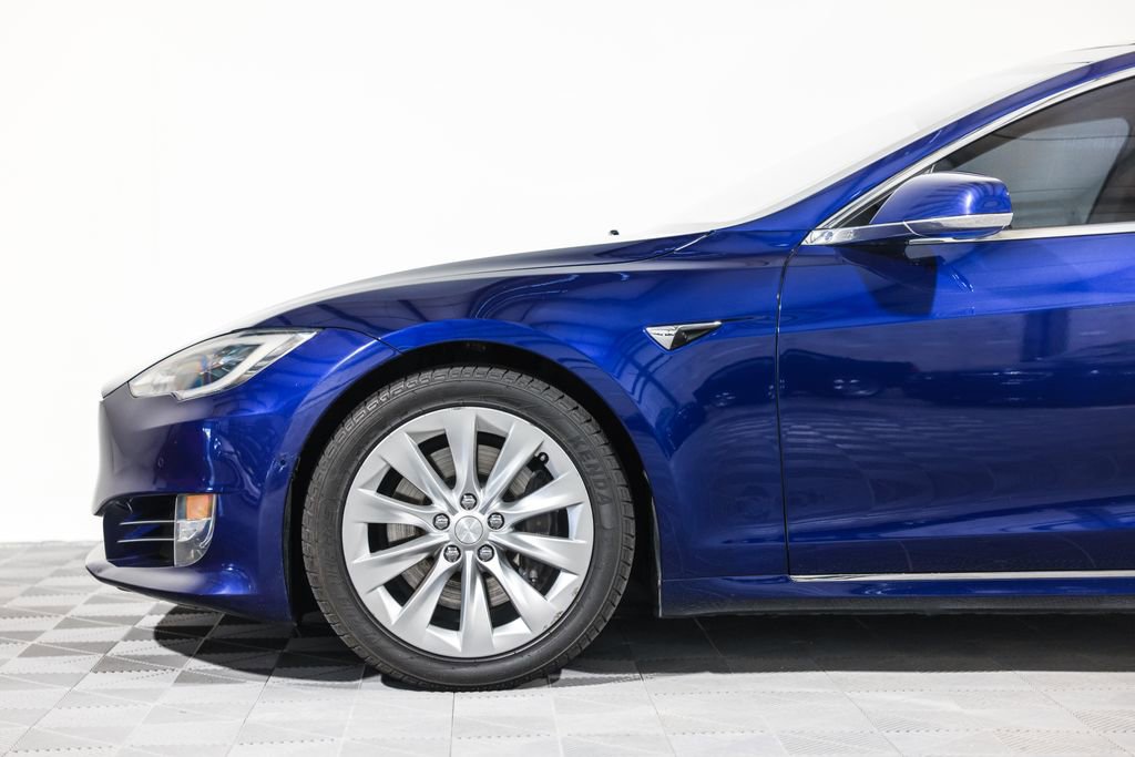 Used 2017 Tesla Model S 90D image 13