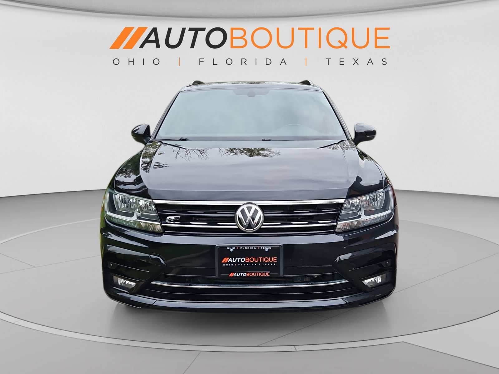 Used 2021 Volkswagen Tiguan SE R-Line FWD image 8