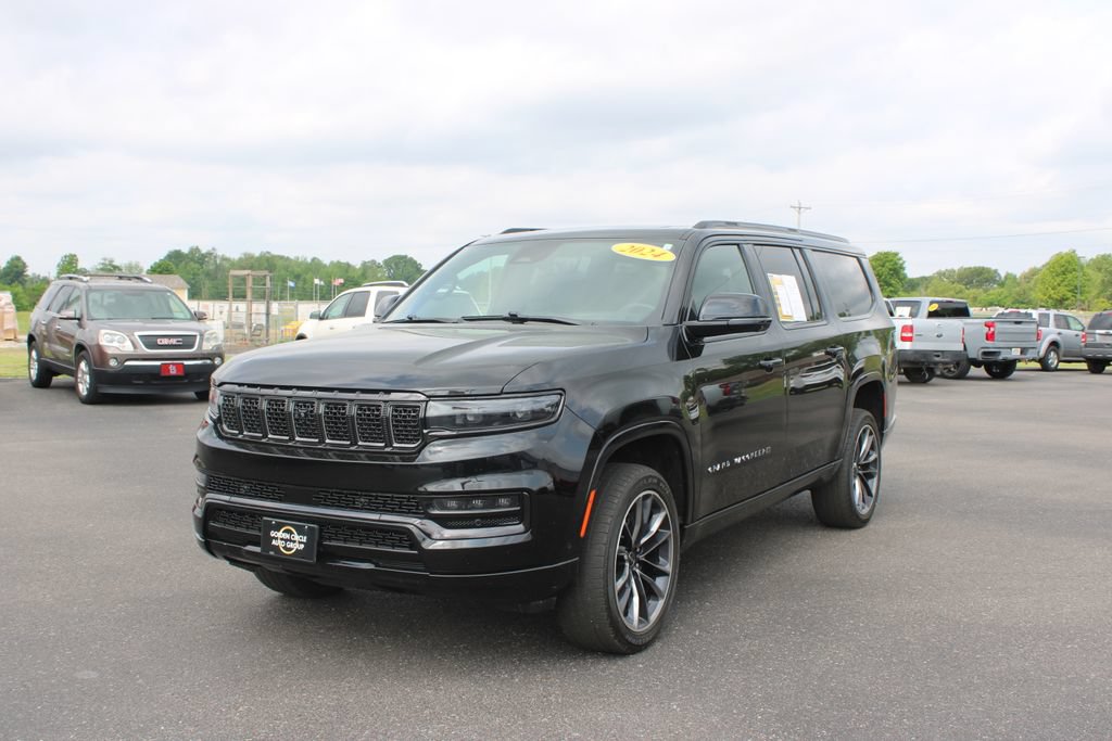 Used 2024 Jeep Grand Wagoneer L Series II w/ Quick Order Packagew 28T AWD/4WD image 4