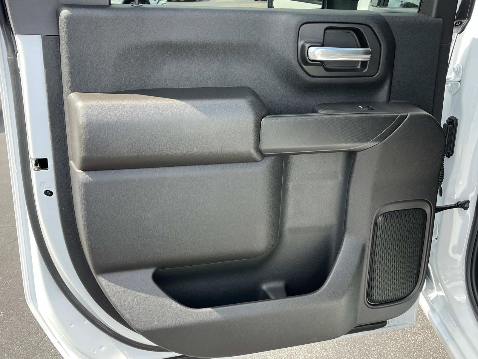New 2026 GMC Sierra 3500 Pro w/ Convenience Package image 19