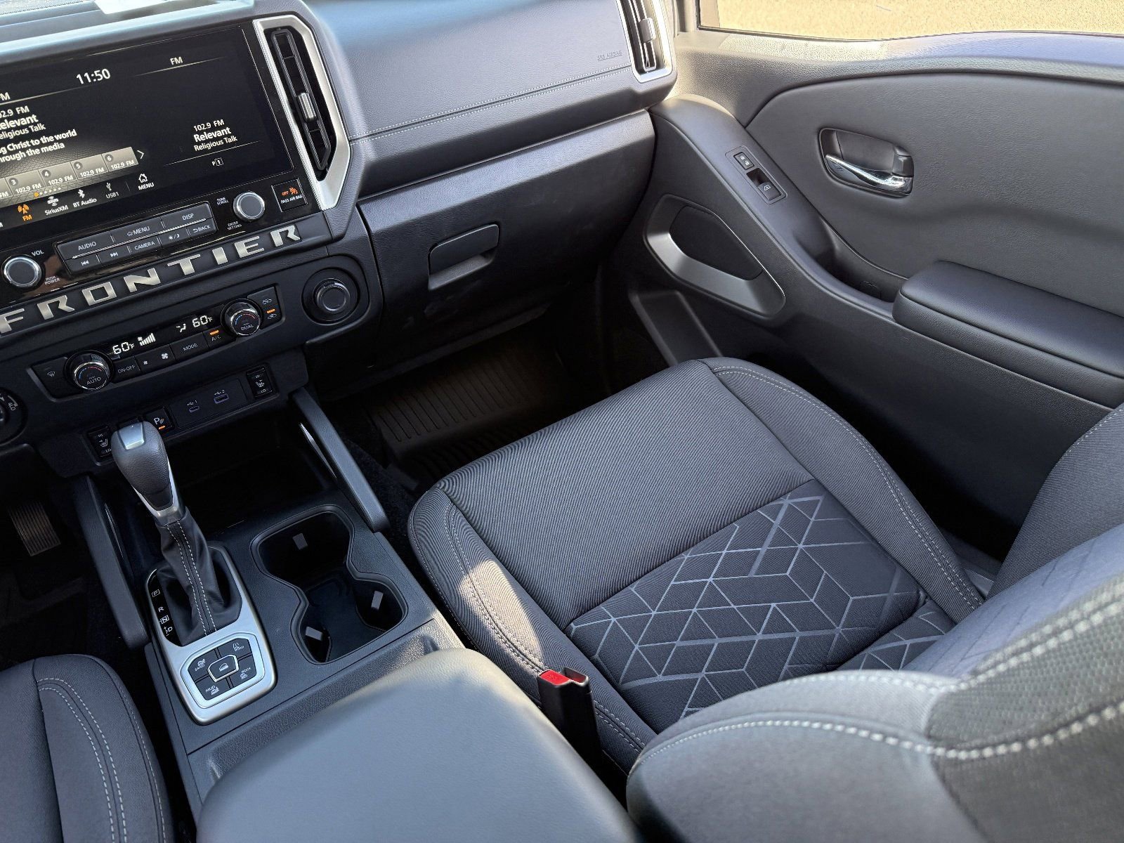 New 2026 Nissan Frontier SV w/ All-Weather Content Package AWD/4WD image 17