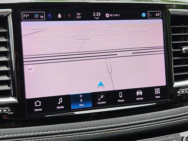 Used 2022 Chrysler Pacifica Limited w/ Uconnect Theater Family Group FWD image 11