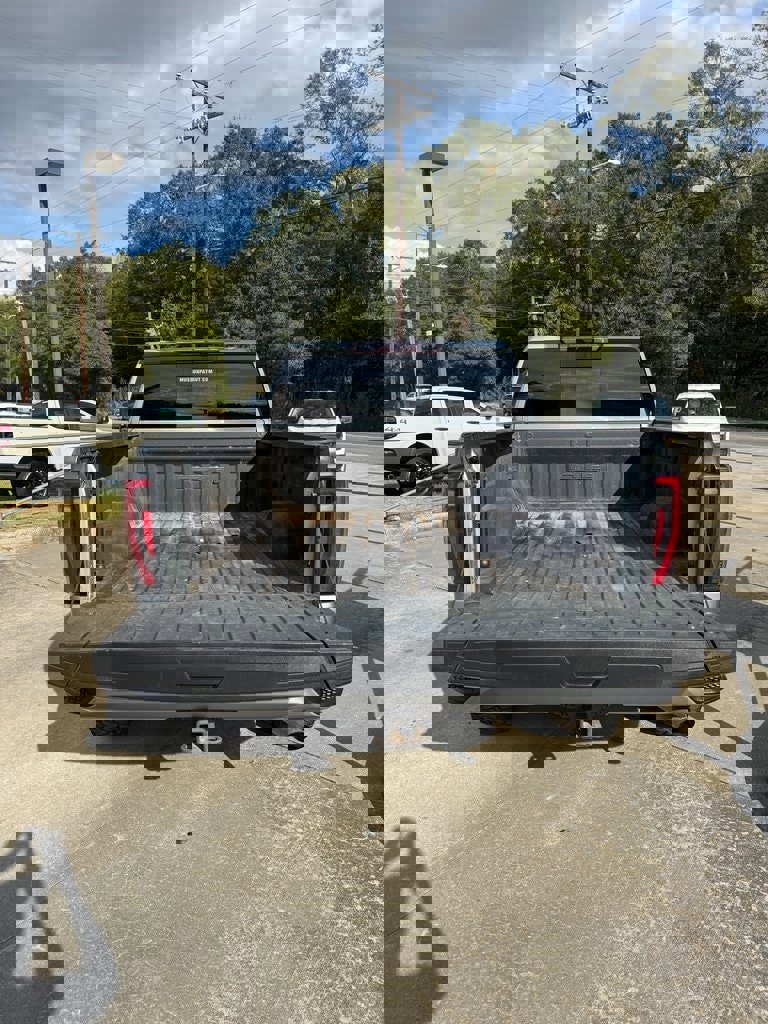 Used 2024 GMC Sierra 2500 AT4 w/ AT4 Preferred Package image 6