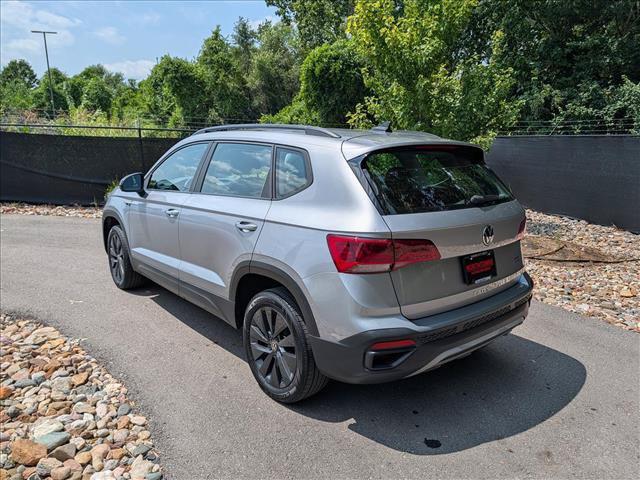 Used 2022 Volkswagen Taos S w/ IQ Drive S Package FWD image 3