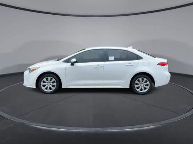 Used 2026 Toyota Corolla LE image 5