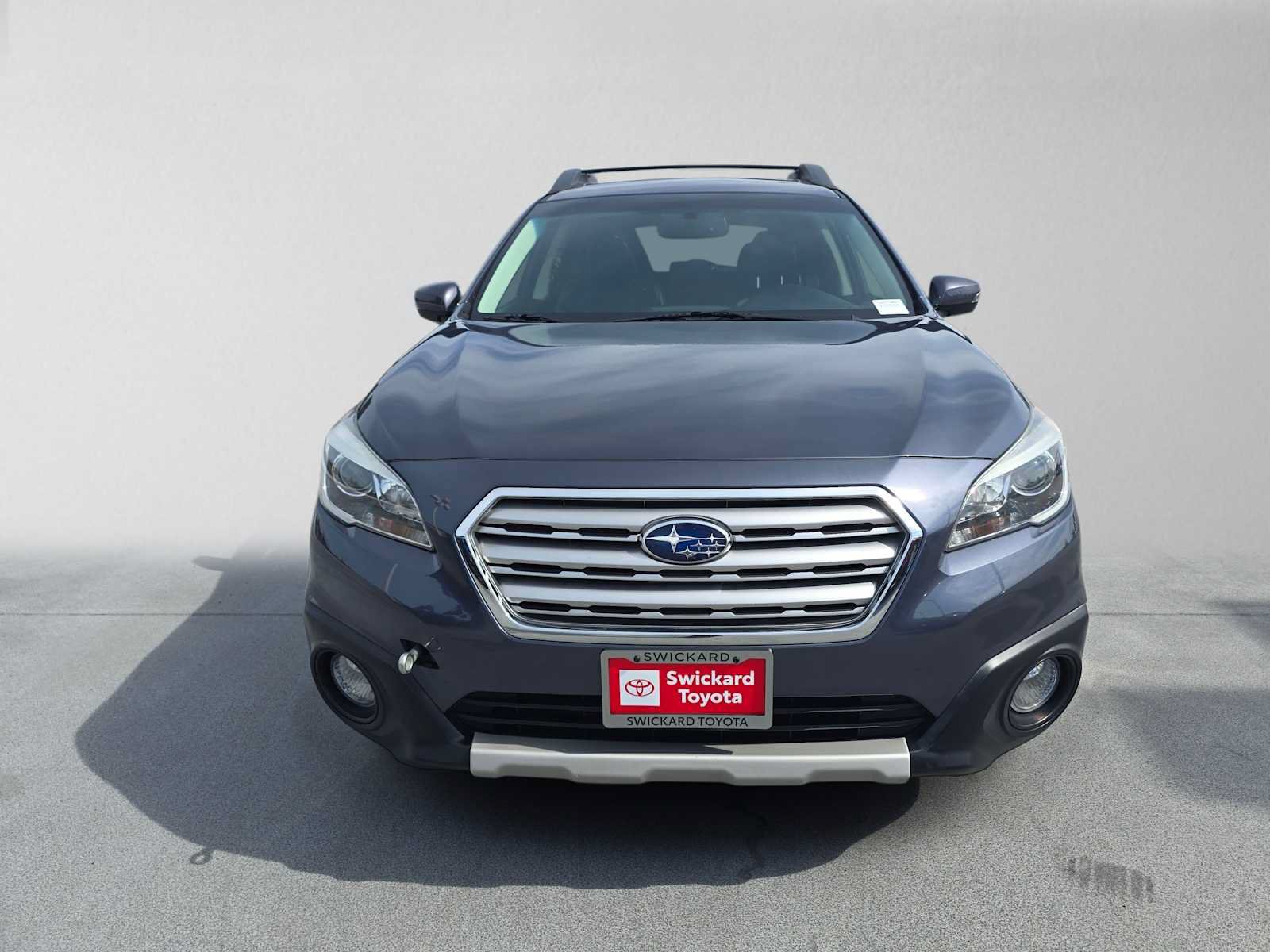 Used 2017 Subaru Outback 3.6R Limited w/ Popular Package #5 AWD/4WD image 8